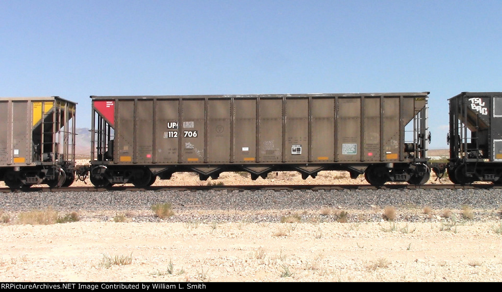 WB Unit Loaded Open Hooper Frt at Erie NV W-MdTrnSv-pshrs -146